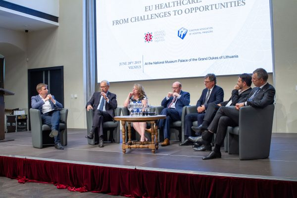 Atgarsiai apie įvykusią tarptautinę Europos gydytojų vadovų konferenciją žiniasklaidoje